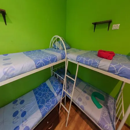 Yourhostel Svyatoshino Kiew