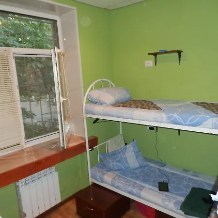 Yourhostel Svyatoshino * Kiew